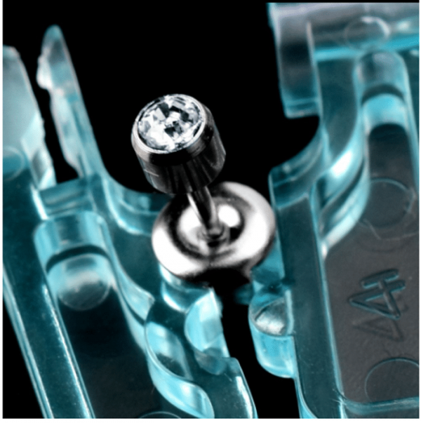 Hjemme pearcing - Bilde 2